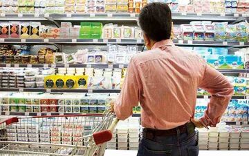 جدول قیمت جدید کالاهای اساسی در بازار اعلام شد