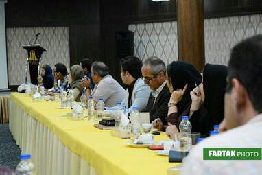 کارگاه آموزشی تکنیک‌های ارتباط مؤثر با حضور مصطفی شهبازی در کرمانشاه