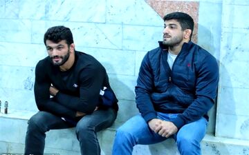 کامران قاسم‌پور وزن‌کشی نکرد؛ حسن یزدانی و شاکری هم به سالن می‌آیند