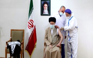 مرندی: رهبر انقلاب دُز سوم واکسن کرونا را دریافت کرده‌اند