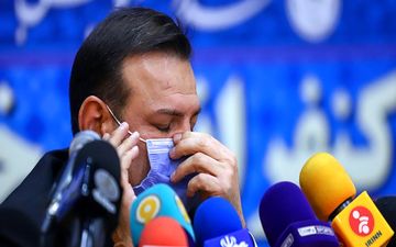 کمیته اخلاق عزیزی خادم را 2 سال از هرگونه فعالیت های فوتبال محروم کرد/دبیرکل هم جریمه شد