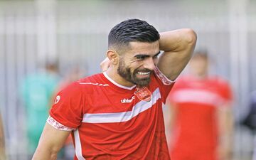 هافبک پرسپولیس در تیررس تراکتور | یحیی اجازه جدایی می‌دهد؟