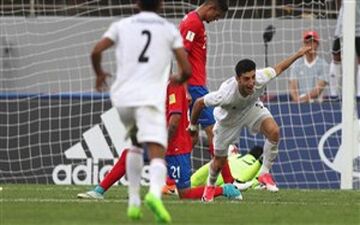  پرسپولیس با مهاجم تیم جوانان وارد مذاکره شد