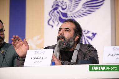نشست خبری فیلم "دو زیست" با حضور پرسپولیسی معروف