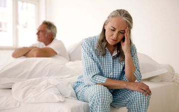 چرا زنان یائسه دیگر میل جنسی ندارند؟