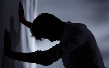 افشای راز مخوف خودکشی دسته جمعی مرموز از زبان تنها بازمانده