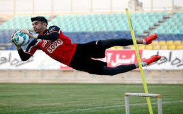عکس/ واکنش بیرانوند پس از اتمام بازی با الهلال!