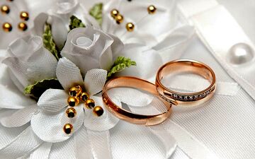 ازدواج زن جوان با آقا داماد خیلی زشت!+عکس