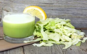  آب کلم خام و فواید درمانی بی نظیر آن 