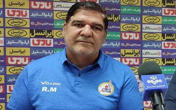 مهاجری: یک اتفاق جشن ماندن ما در لیگ برتر را به تأخیر انداخت/ سرنوشت‌مان با یک پرچم کمک داور می‌توانست عوض شود 