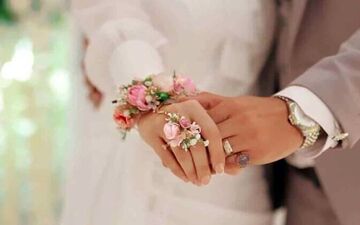 ویدئو / عروسی متفاوت در ویرانه‌های غزه؛ رقص داماد روی بیل مکانیکی