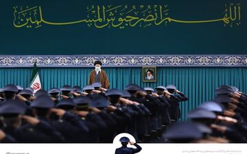 امام خامنه ای: توصیه میکنم مردم حرف پزشکان را گوش کنند
