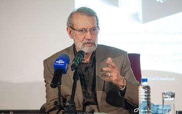 واکنش معنادار لاریجانی به گمانه‌زنی‌های کاندیداتوری‌‌اش در انتخابات
