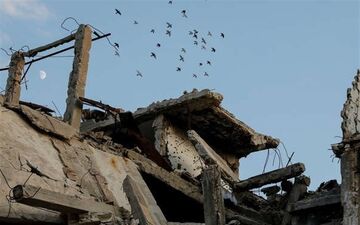  داعش ۷ هزار نفر را در دیرالزور سوریه به گروگان گرفته است