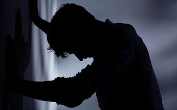 با خوردن این میوه افسرده نمی‌شوید