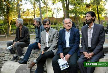 مراسم رونمایی از تندیس میرزا رضا کلهر