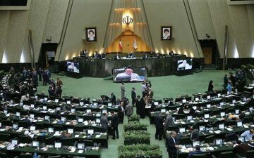 دولت مکلف به اعلام حقوق و مزایای مدیران عامل شرکت های دولتی شد