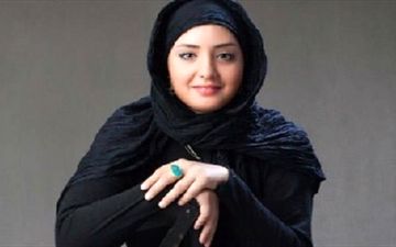 نرگس محمدی و خواهرش در مراسم عروسی