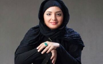 نرگس محمدی و خواهرش در مراسم عروسی