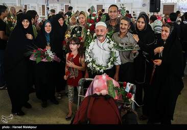 بازگشت اولین کاروان حجاج ایرانی به کشور + تصاویر