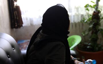 وقتی خبر ازدواج شوهرم را شنیدم، انگار دنیا بر سرم خراب شد. شکستم و تکه‌تکه خرد شدم / من ماندم و...! / داستان زنی که تنها ماند !