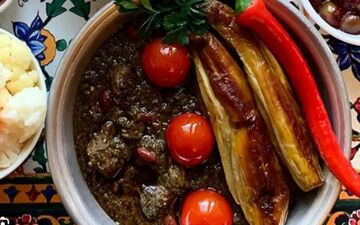 آموزش قورمه سبزی گیلانی| با این مدل قورمه سبزی هم آشنا شوید!