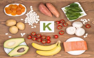 وظیفه ویتامین K در بدن چیست؟