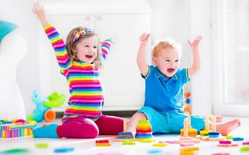 بازی زبان کودک و اسباب‌بازی کلمات کودک است
