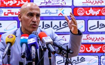 منصوریان: بازیکنان خارجی برای مربیان ایرانی جدی نیستند/ منتظر رای حسن زاده درباره تیم نفت هستیم