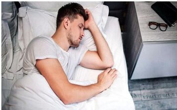 اگر زیاد چرت میزنید شما به مرگ نزدیکتر هستید