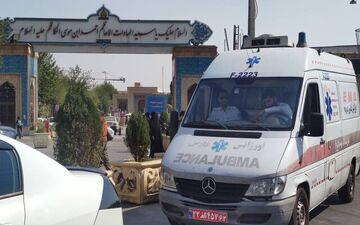 آتش‌سوزی غرفه‌های بست شهید دستغیب حرم شاهچراغ(ع) یک مصدوم برجای گذاشت