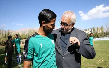 پشت پرده تمرین نکردن امروز استقلالی ها و رفتار حرفه ای ساپینتو
