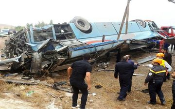 جزئیات واژگونی اتوبوس دختران دبیرستانی