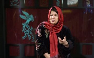 گلایه پوران درخشنده از دستمزدهای نجومی بازیگران