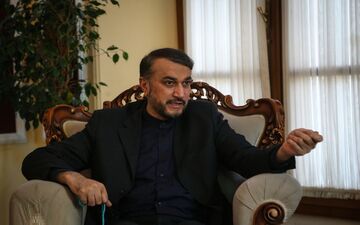 
بمباران پایگاه ضدتروریسم عراق، حمایت آشکار کاخ سفید از داعش است
