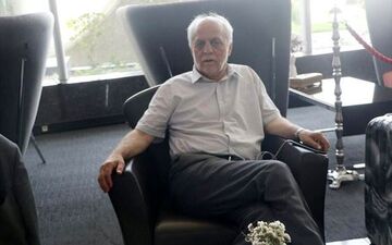 تیم‌ها با دفاع فشرده مقابل پرسپولیس بازی می‌کنند