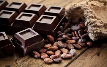 این شکلات را بخورید جوان می مانید؛ دلیل علمی آن چیست؟