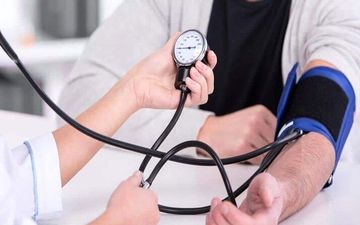 فشارخون بالا دارید/ لب به این غذاها نزنید