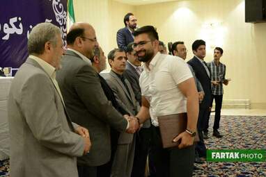 تجلیل از خبرنگاران ورزشی توسط اداره ورزش و جوانان استان کرمانشاه