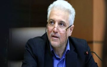 گران‌فروشی ماسک به داروخانه‌ها/ وزارت صمت تامین مواد اولیه را پیگیری کند
