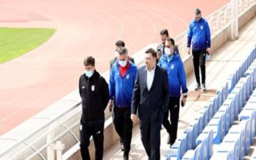 بازدید اعضای هیات رییسه و مدیر تیم ملی از ورزشگاه امام رضا پیش از بازی با لبنان