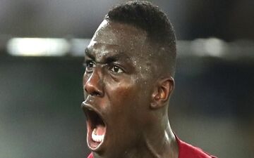 ستاره سودانی در کنار برترین گلزن جهان