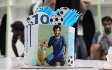 جشن تولد اسطوره آبی‌ها، قبل از دیدار با استقلال
