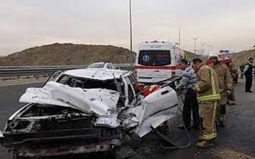 مرگ 4 نفر در برخورد اتوبوس با پراید در آزادراه زنجان ـ تبریز