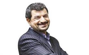 مجری معروف بدلیل انتشار اخبار کذب دستگیر شد