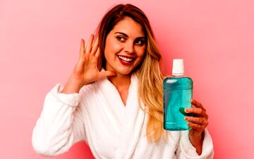شامپوی سیلیکون دار یا بدون سیلیکون؟ کدامیک برای موهای شما بهتر است؟