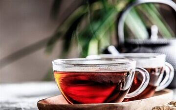 عوارض خوردن چای پر رنگ چه می دانید؟

