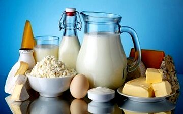  نوشیدنی‌های گیاهی را جایگزین شیر نکنید

