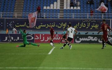 پیروزی پر گل نفت مسجد سلیمان مقابل شهرخودرو
