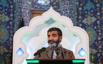 پیش‌بینی‌های امام راحل و مقام معظم رهبری درباره انقلاب اسلامی در حال تحقق است